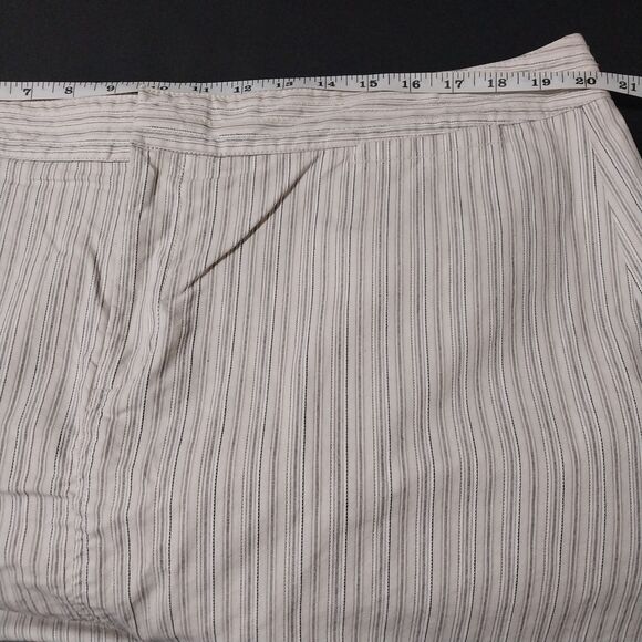 Dockers skort Womens 20W white tan brown striped built in shorts Stretch Cotton - Picture 6 of 7